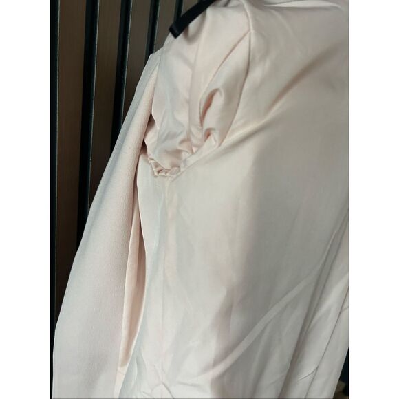 H&M long blazer light pink color size 4 work attire work blazer work outfit - Picture 7 of 7